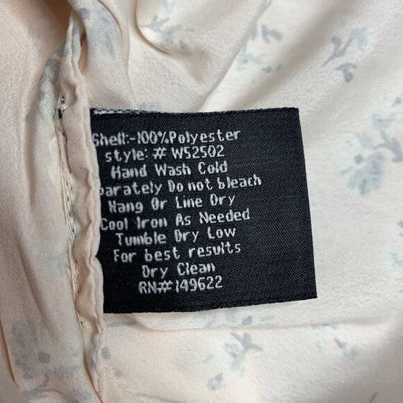 Walter Baker Cold Shoulder Top Blush Floral Blouse Women's Size XS - Picture 5 of 8